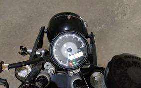 TRIUMPH BONNEVILLE 790 2001 TJ900T