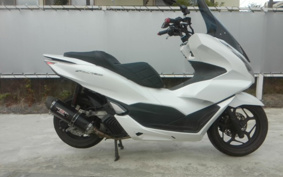 SUZUKI GSX-8S 2023 EM1AA