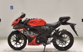 SUZUKI GSX-R125 DL33B