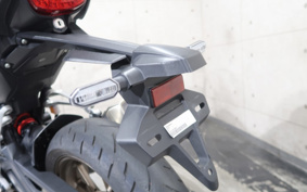 HONDA CB250R MC52