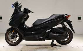 HONDA FORZA 250 MF17