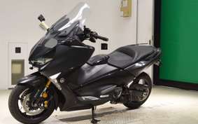 YAMAHA T-MAX 530 DX 2018 SJ15J