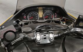 SUZUKI SKYWAVE 250M CJ45A