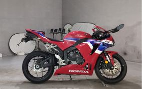 HONDA CBR600RR 2025 PC40