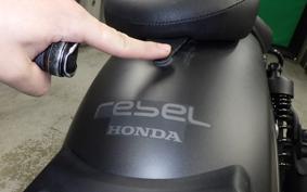 HONDA REBEL 250 A 2011 MC49