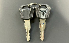 TRIUMPH TRIDENT 660 2021 LGL10U