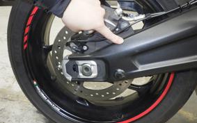 TRIUMPH TRIDENT 660 2023