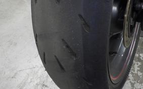 TRIUMPH STREET TRIPLE RS 2019