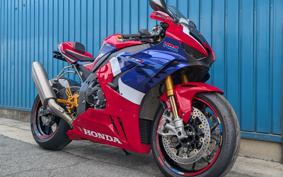 HONDA CBR1000RR-R FB SP 2020 SC82