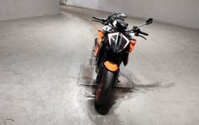 KTM 1290 SUPER  DUKE R V3940