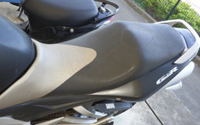 SUZUKI GSR 400 2007 GK7DA