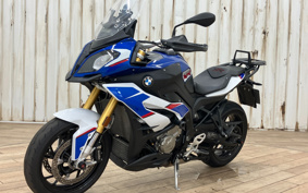 BMW S1000XR 2020 0D03