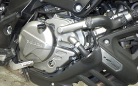SUZUKI Vｽﾄﾛｰﾑ650XTA 2023 C733M