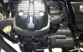 MOTO GUZZI V7 STONE 2024