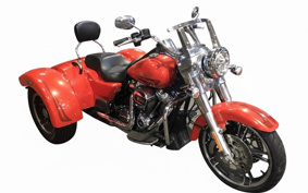 HARLEY FLRT 2017 MCC