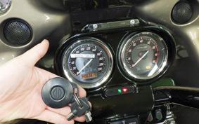 HARLEY FLTRXSE1800CVO 2013