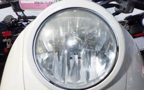 YAMAHA VINO 50