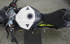 TRIUMPH STREET TRIPLE MOTO 2026