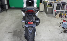 HONDA X-ADV 750 2025 RH21
