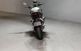 HONDA CB650R E-Clutch 2025 RH17