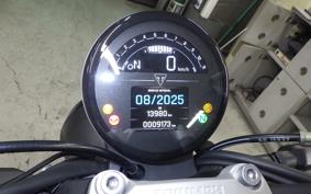 TRIUMPH TRIDENT 660 2021