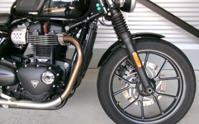 TRIUMPH STREET TWIN 2016 DAD74G