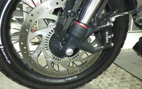 HUSQVARNA SVARTPILEN 401 2021