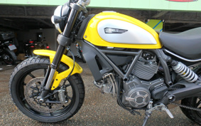 DUCATI  DUCATI  SCRAMBLER  ICON  2015 K102