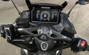 YAMAHA T-MAX 560 SJ21J