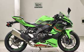 KAWASAKI ZX-25R-2SE ZX250H