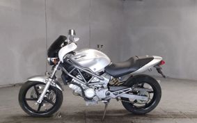 HONDA VTR 250 MC33