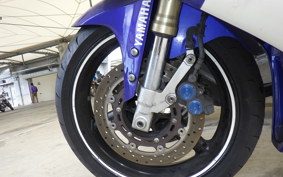 YAMAHA YZF-R1