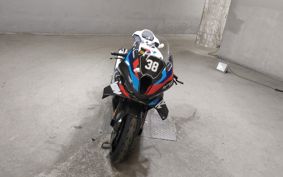 BMW M1000RR 2024 0P01