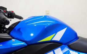 SUZUKI GSX250R DN11A