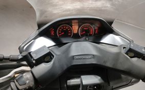 SUZUKI SKYWAVE 250 CJ46A
