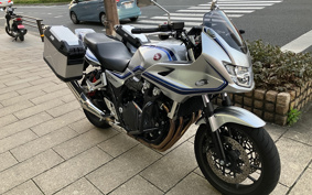 HONDA CB1300 SUPER  BOL DOR ABS 2024 SC54