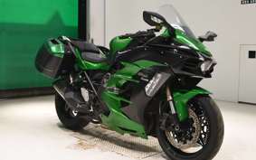 KAWASAKI NINJA H2 SX SE 2018 ZXT02A