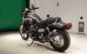 YAMAHA VMAX 2001