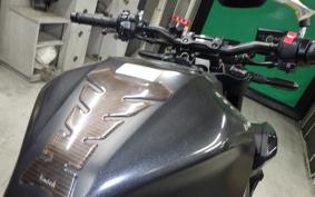 HONDA CB650R RH03