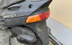 SUZUKI VECSTAR 125 CF42A