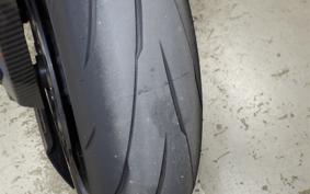 BMW M1000RR 2023