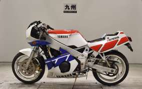YAMAHA FZR400 1WG