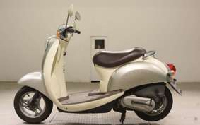 HONDA CREA SCOOPY