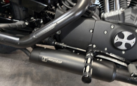 HARLEY XL883N IRON 2014 LE2
