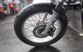 YAMAHA TW125 DE01
