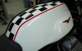 MOTO GUZZI V7ストーン TEN 2025