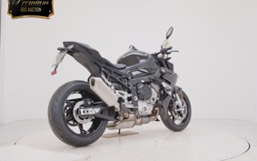 BMW S1000R