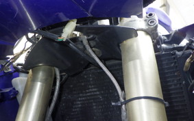 YAMAHA YZF-R1 1999 RN011