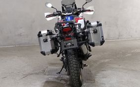 HONDA CRF1000L AFRICA TWIN SD04