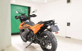 KTM 890 ADVENTURE	 2022